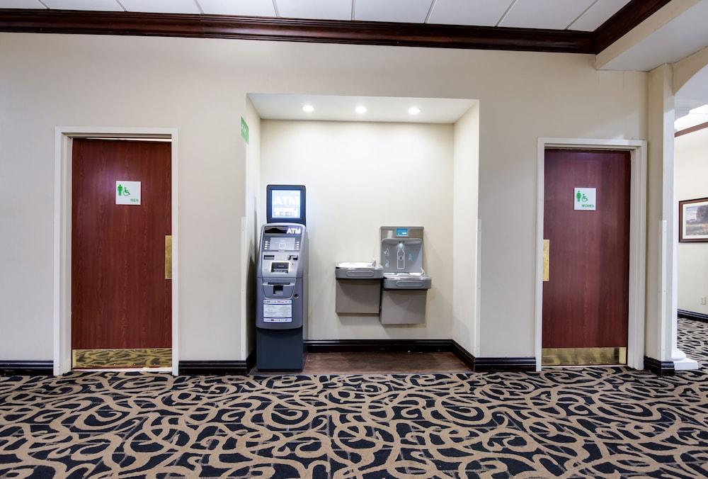 Quality Inn Oneonta Cooperstown Area Buitenkant foto