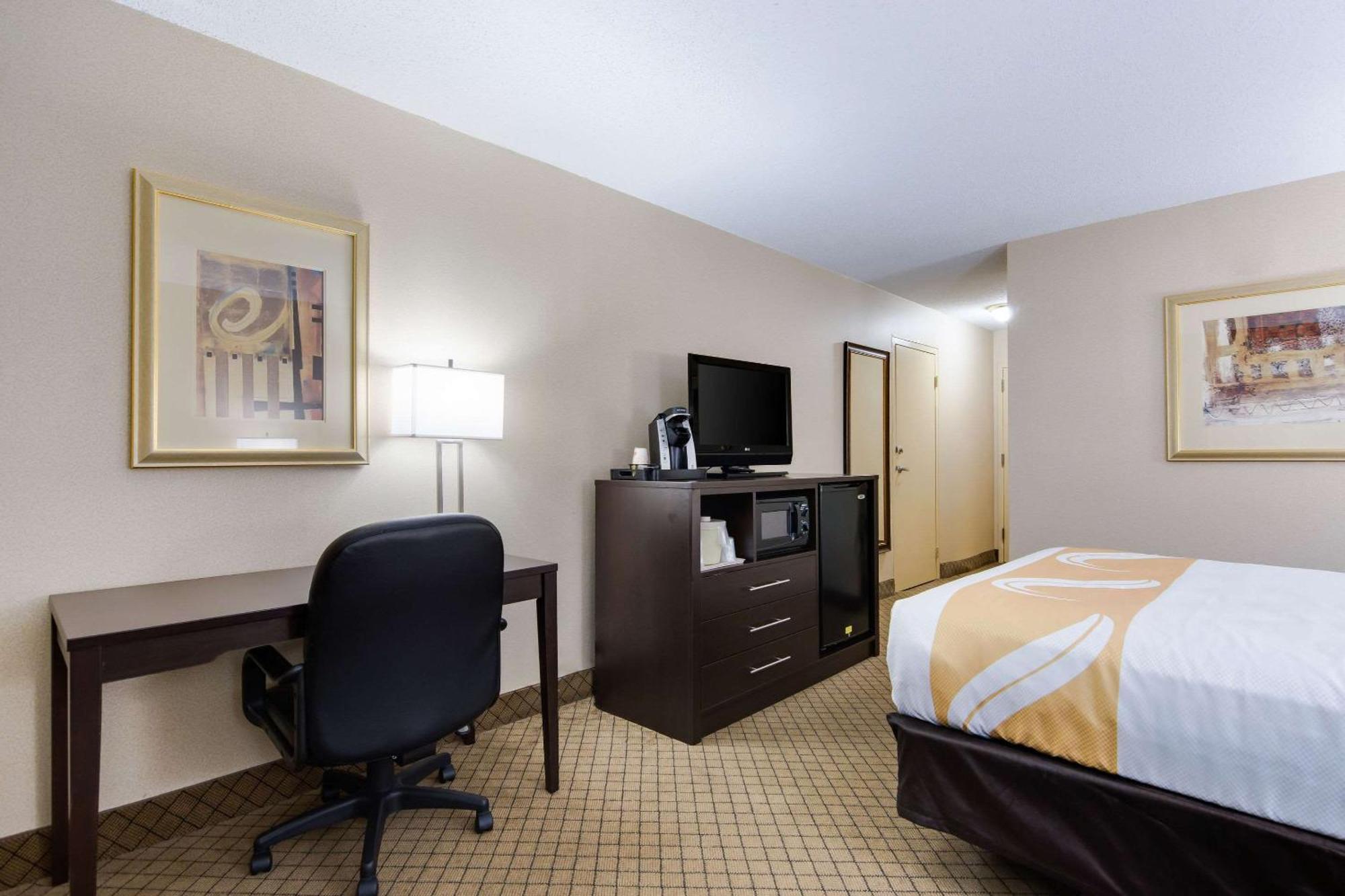 Quality Inn Oneonta Cooperstown Area Buitenkant foto