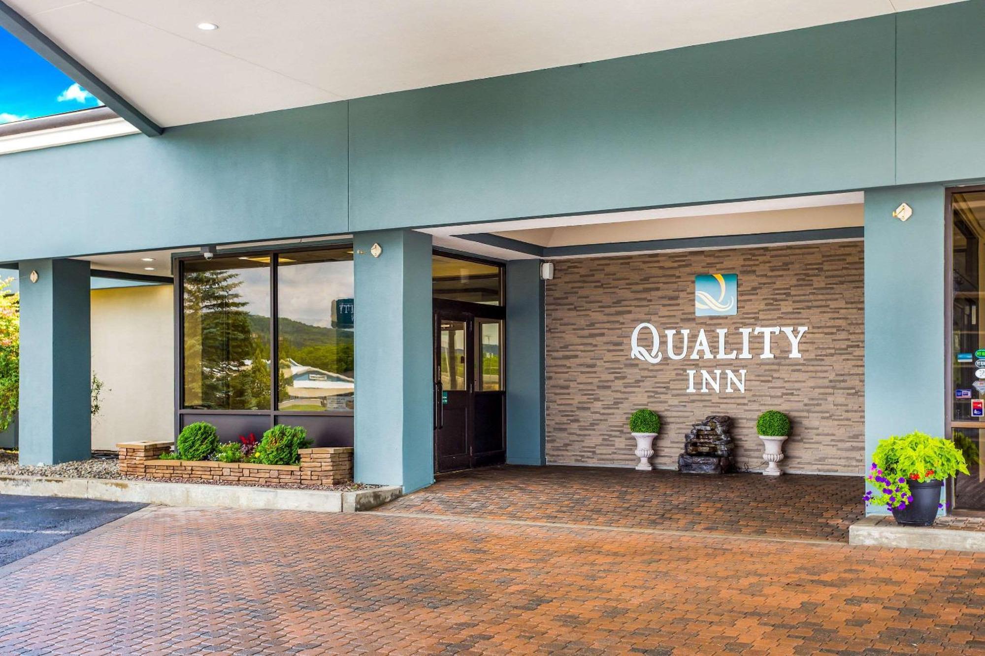 Quality Inn Oneonta Cooperstown Area Buitenkant foto