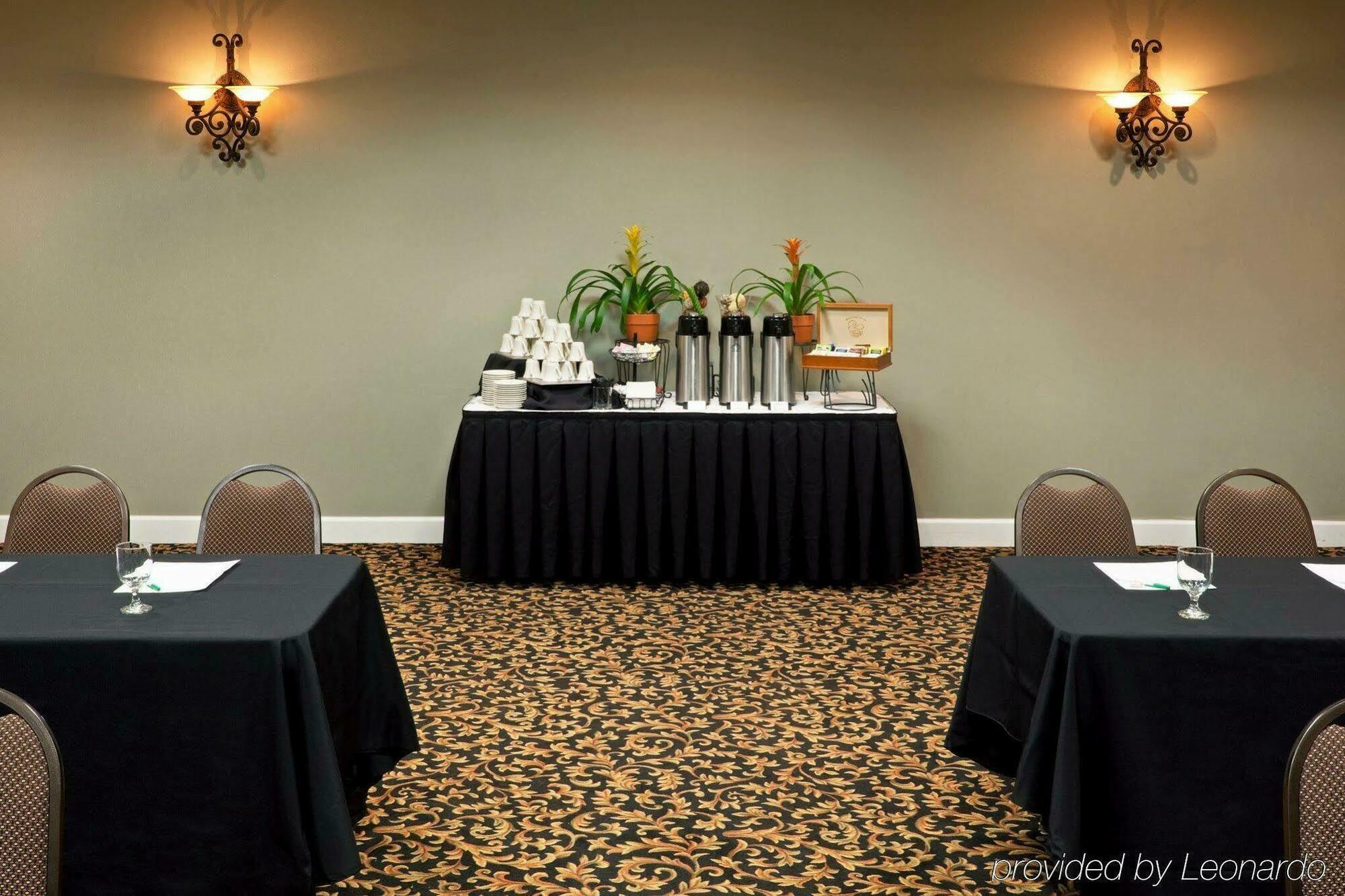 Quality Inn Oneonta Cooperstown Area Buitenkant foto